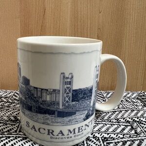 Starbucks 2008 Architect Series-Sacramento CA Coffee Mug 18 fl oz